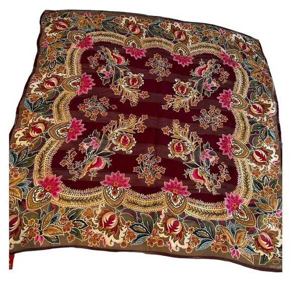 PRICE CUT! CLOSET CLEAR OUT DAY! 
BRAND NEW Oscar de la Renta Floral Scarf! - Picture 2 of 7